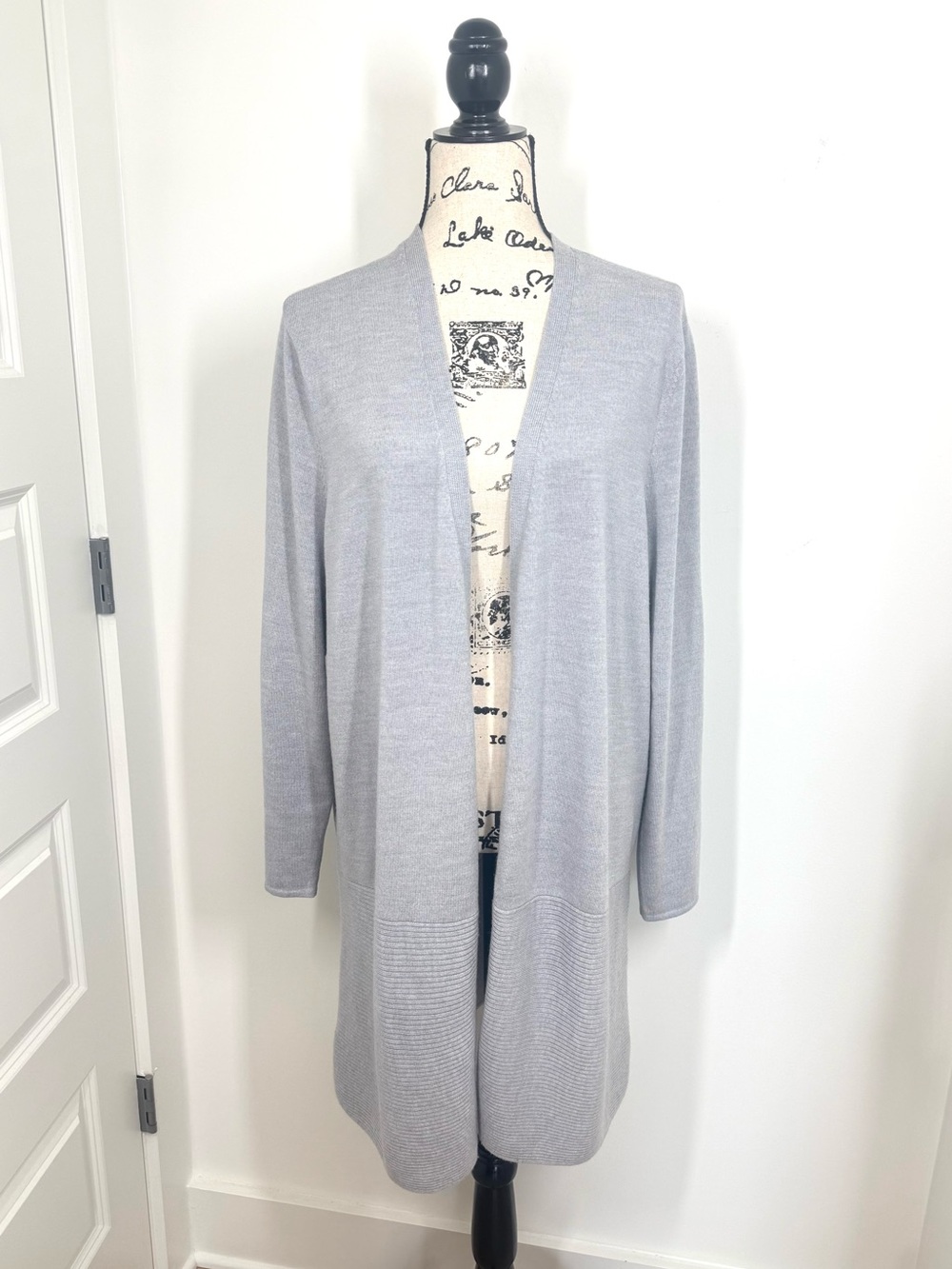 Talbots Light Gray Open-Front Long Cardigan Sweater Kimono Merino Wool Layer XL
